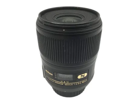 nikon 60mm f/2.8g ed af-s micro-nikkor