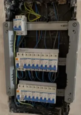  4 
