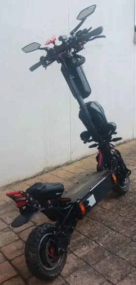 Patinete eléctrico potente