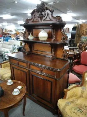 BUFFET SAINT HUBERT NOYER