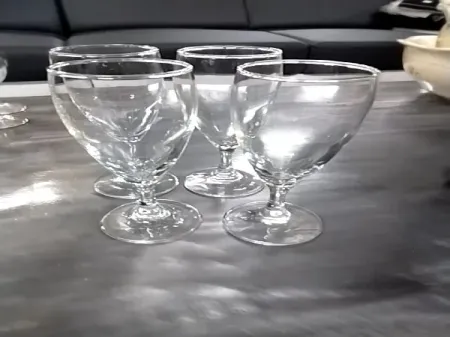 VERRES CHAMPAGNE LOT 4