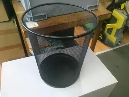 CORBEILLE METAL NOIRE