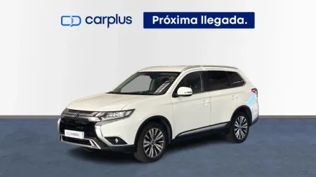 Mitsubishi Outlander - 200 MPI Motion CVT 2WD 5 Plazas