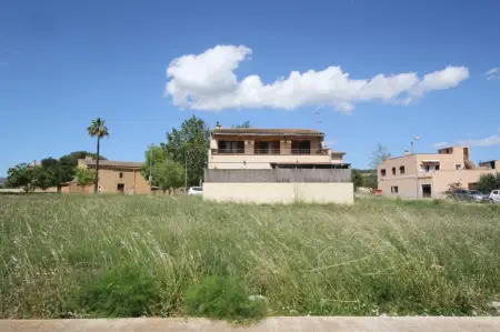 Solar urbano en Son Carrio