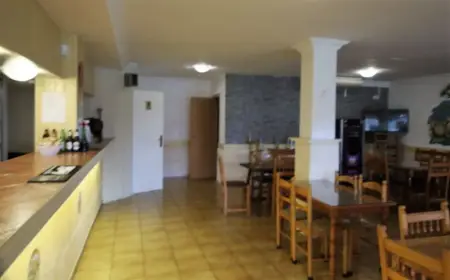 Locales en Sa Coma Riera Taylor