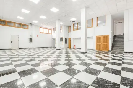 Locales en Manacor Riera Taylor