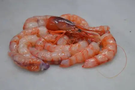 Cola de Gamba Roja o Alistado pelada - 150 gramos al vacío
