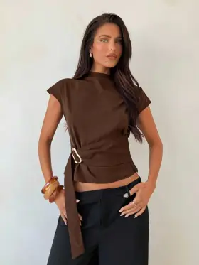 Aloruh Camisa de oficina para mujer con cuello alto, color café y decoración de botones metálicos