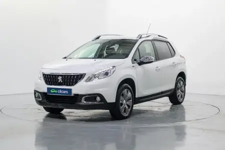Peugeot 2008 
1.2 PureTech S&S Style 110