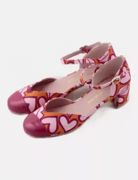 Pretty Ballerinas Zapato tacón estampado love