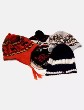 Sombrero y gorro